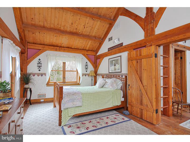 374 Beasley Neck Road Salem, NJ 08079 - Photo 17 of 25 Master Bedroom