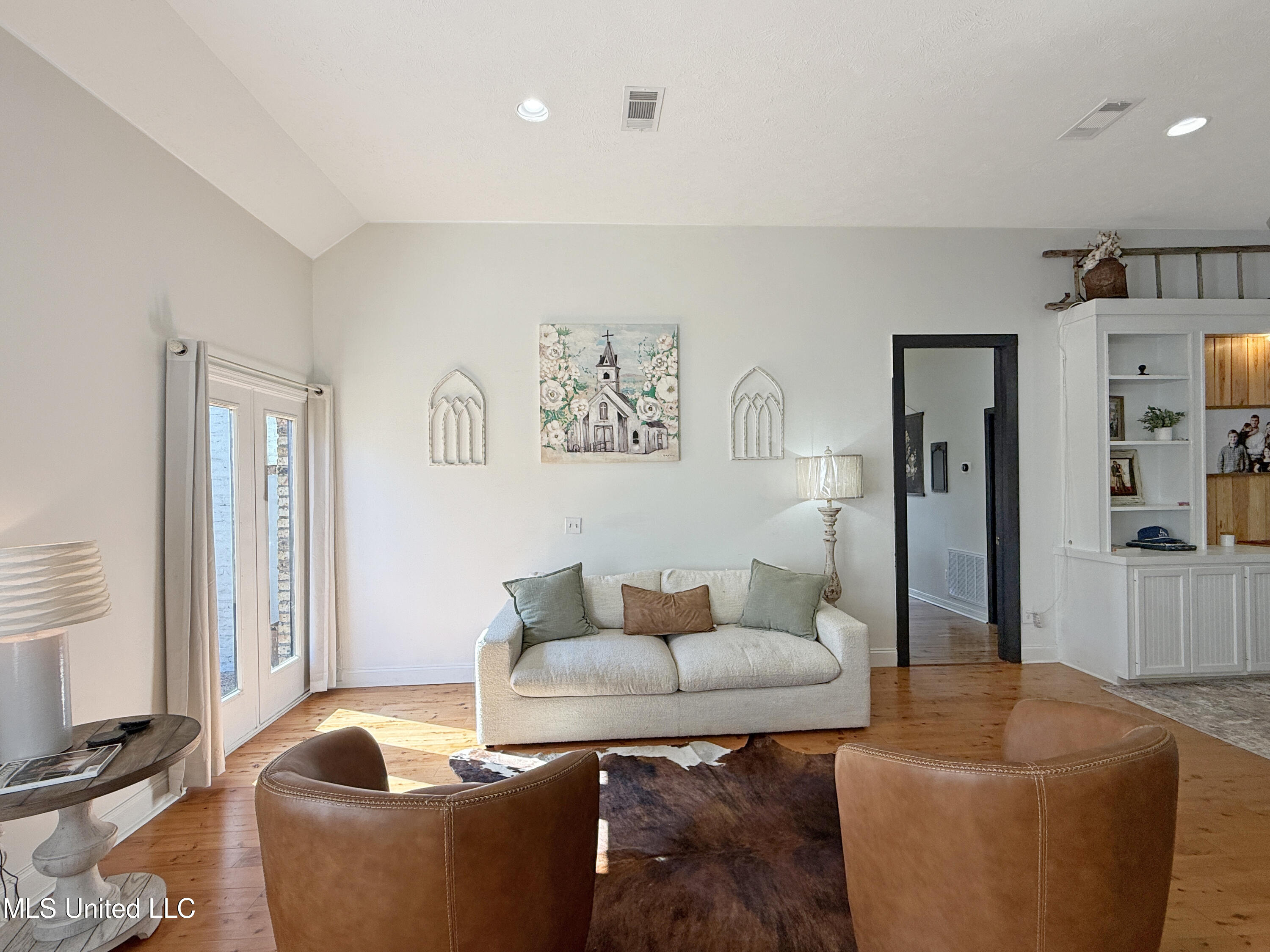 431 Monterey Road Richland, MS 39218 - Photo 5 of 42 d17fe4dc51895792cdf4b0b20e933a896b3d6e65