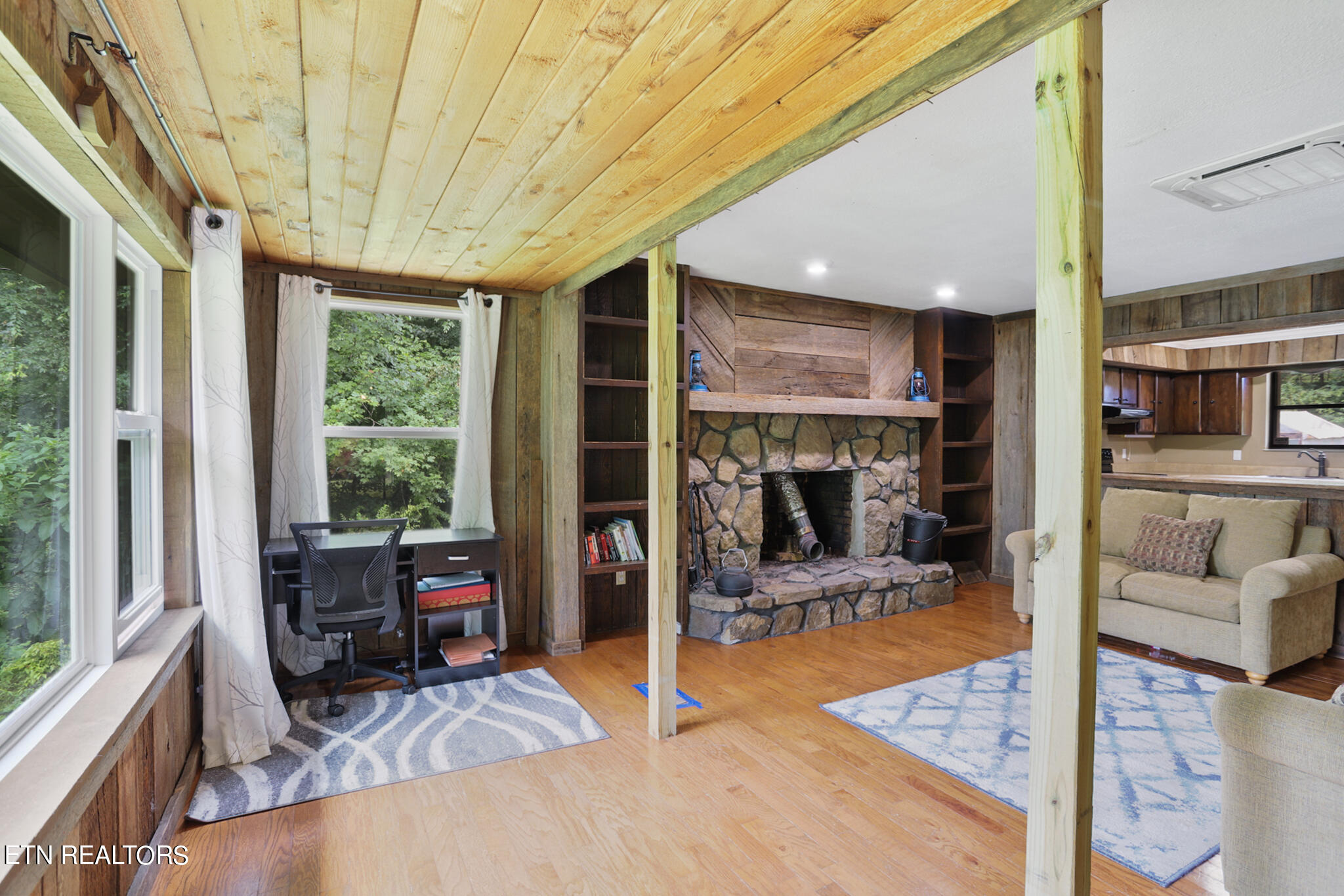 129 Tillery Road Powell, TN 37849 - Photo 10 of 31 129 Tillery-241716540898_12876_1