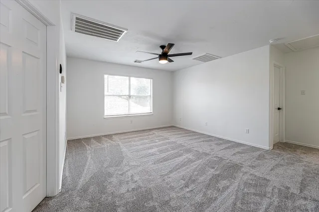 $2,800 | 150 South Star Ridge Circle, The Woodlands, TX 77382