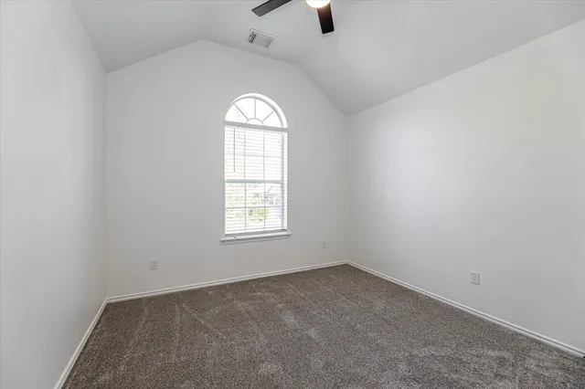 $2,800 | 150 South Star Ridge Circle, The Woodlands, TX 77382