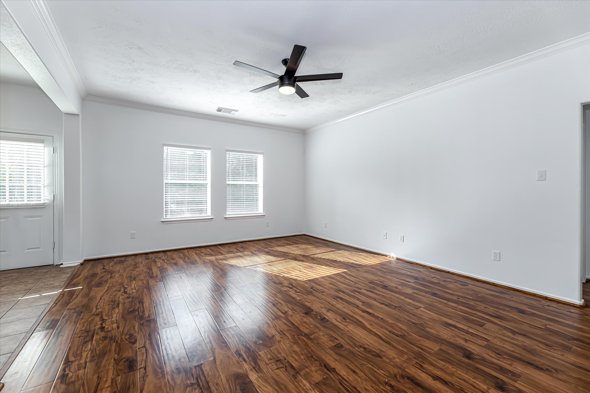 150 South Star Ridge Circle The Woodlands, TX 77382 - Photo 7 of 26