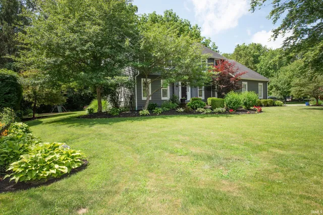 $2,900 | 3801 West Capilano Drive, West Lafayette, IN 47906