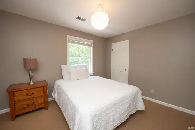 $2,900 | 3801 West Capilano Drive, West Lafayette, IN 47906