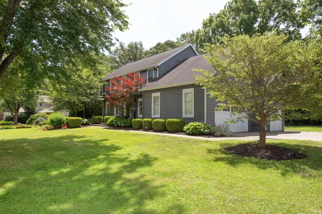 $2,900 | 3801 West Capilano Drive, West Lafayette, IN 47906