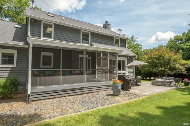 $2,900 | 3801 West Capilano Drive, West Lafayette, IN 47906