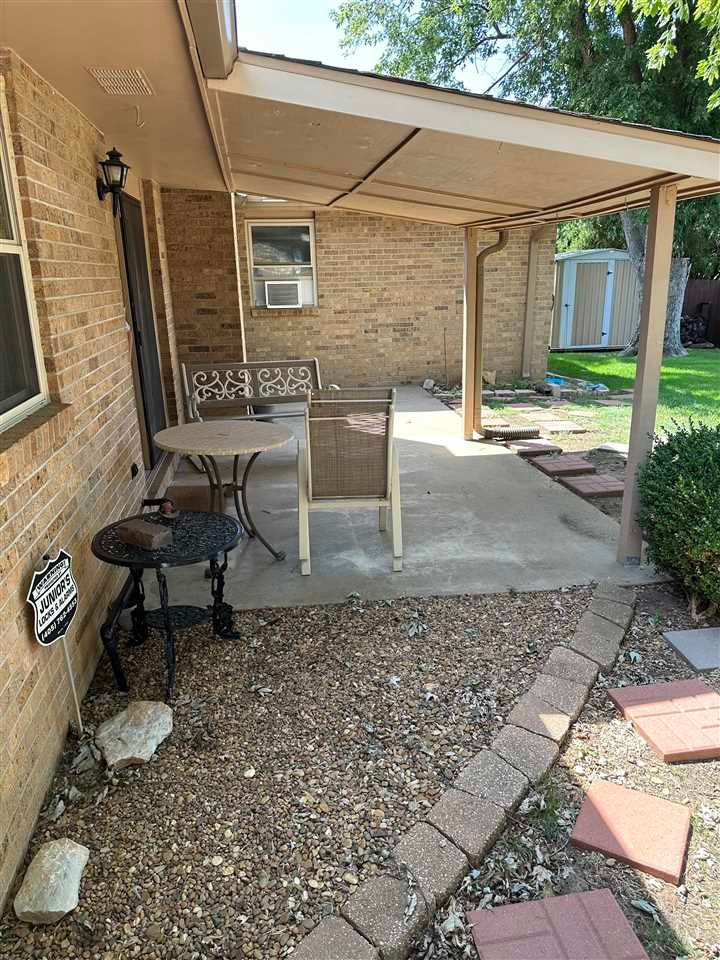 2708 Rice Street Ponca City, OK 74604 - Photo 3 of 20 Gallery Image 3