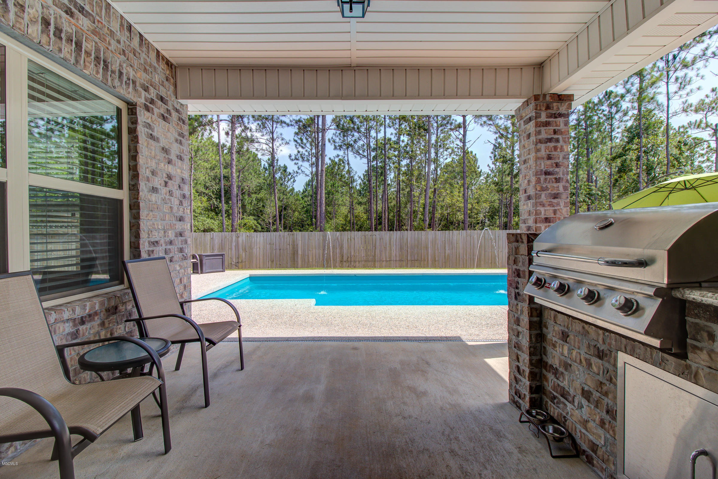 3021 Rue Michelle D'Iberville, MS 39540 - Photo 44 of 57 IMG_2552_3_4_5_6