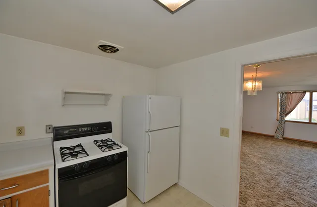 $284,900 | 2711 Gilson Street, Racine, WI 53403