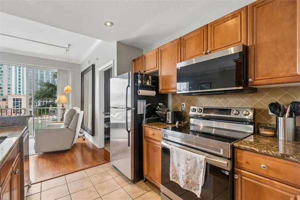 $4,500 | 700 South Harbour Island Boulevard, Unit 329, Tampa, FL 33602