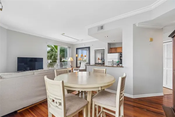 $4,500 | 700 South Harbour Island Boulevard, Unit 329, Tampa, FL 33602