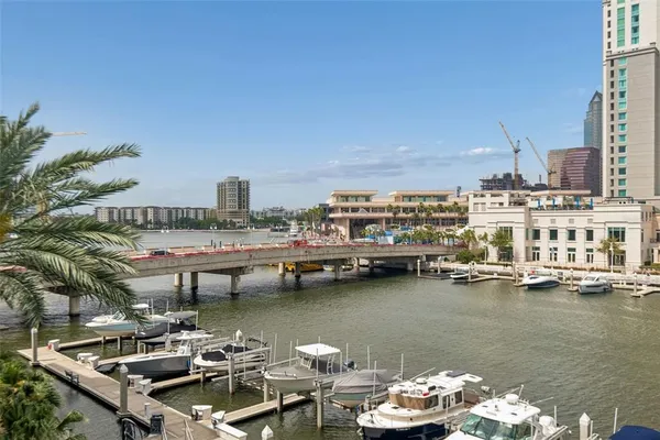 $4,500 | 700 South Harbour Island Boulevard, Unit 329, Tampa, FL 33602