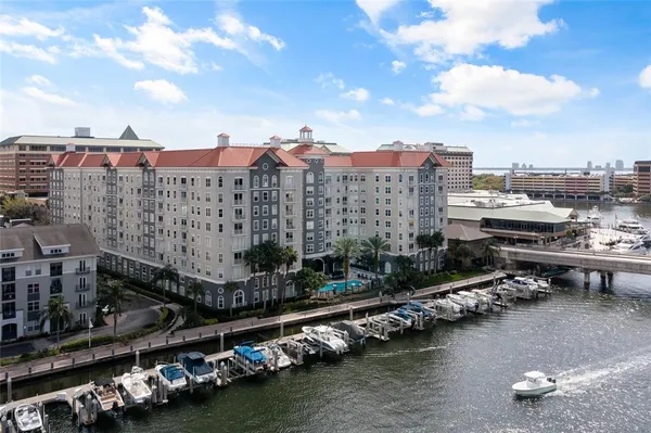 $4,500 | 700 South Harbour Island Boulevard, Unit 329, Tampa, FL 33602