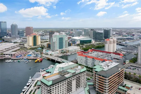$4,500 | 700 South Harbour Island Boulevard, Unit 329, Tampa, FL 33602