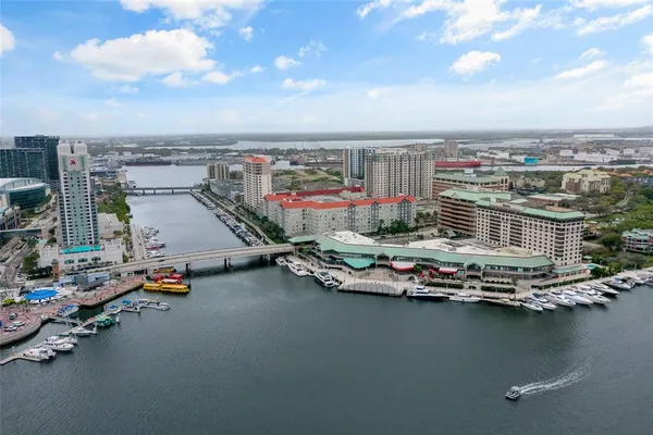 $4,500 | 700 South Harbour Island Boulevard, Unit 329, Tampa, FL 33602