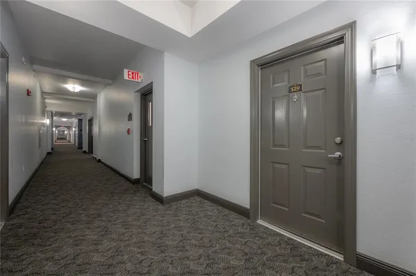 $4,500 | 700 South Harbour Island Boulevard, Unit 329, Tampa, FL 33602