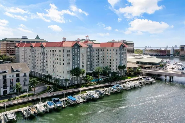 $4,500 | 700 South Harbour Island Boulevard, Unit 329, Tampa, FL 33602