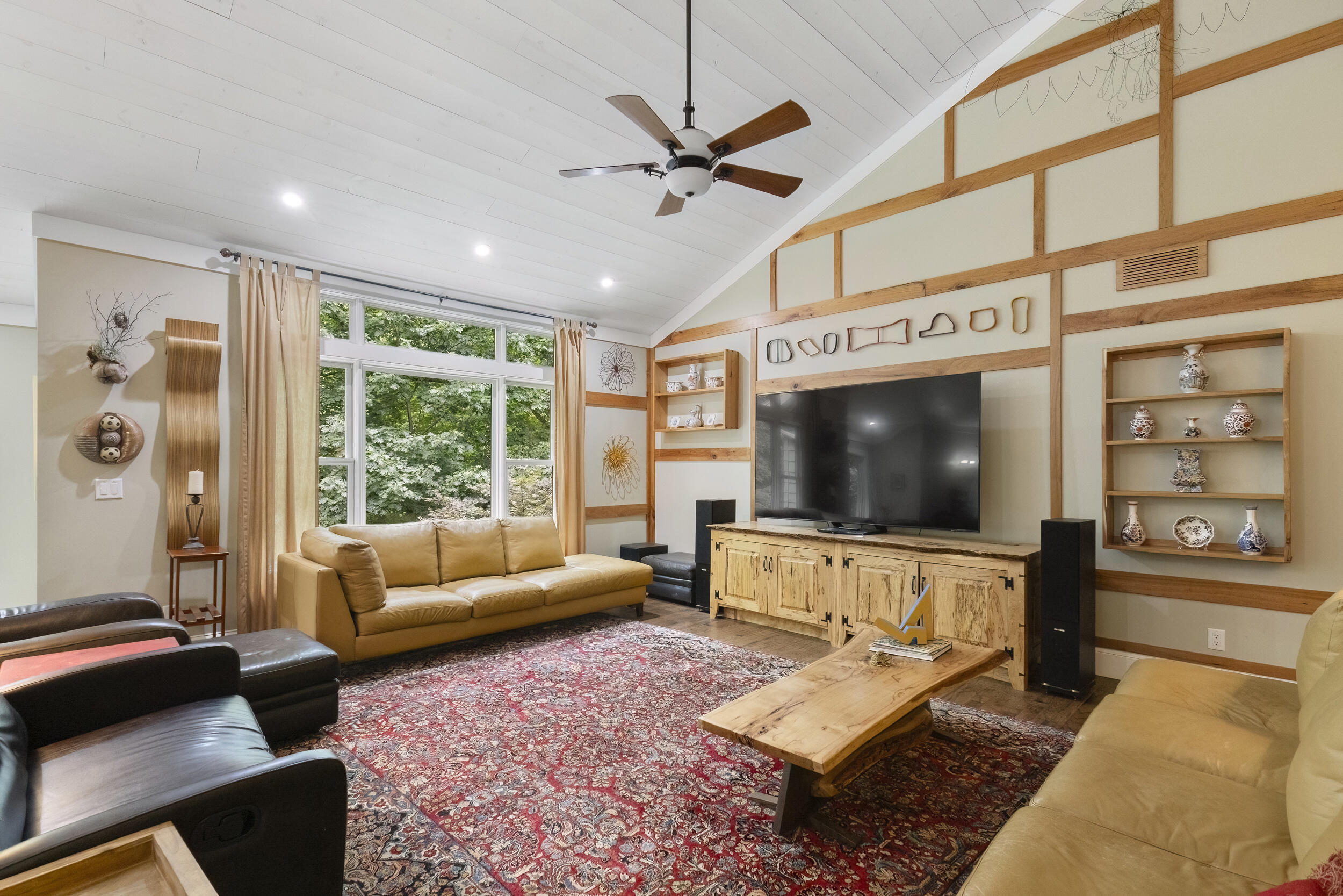 13077 Wilson Road New Buffalo, MI 49117 - Photo 5 of 50 15_ah6a3367dn