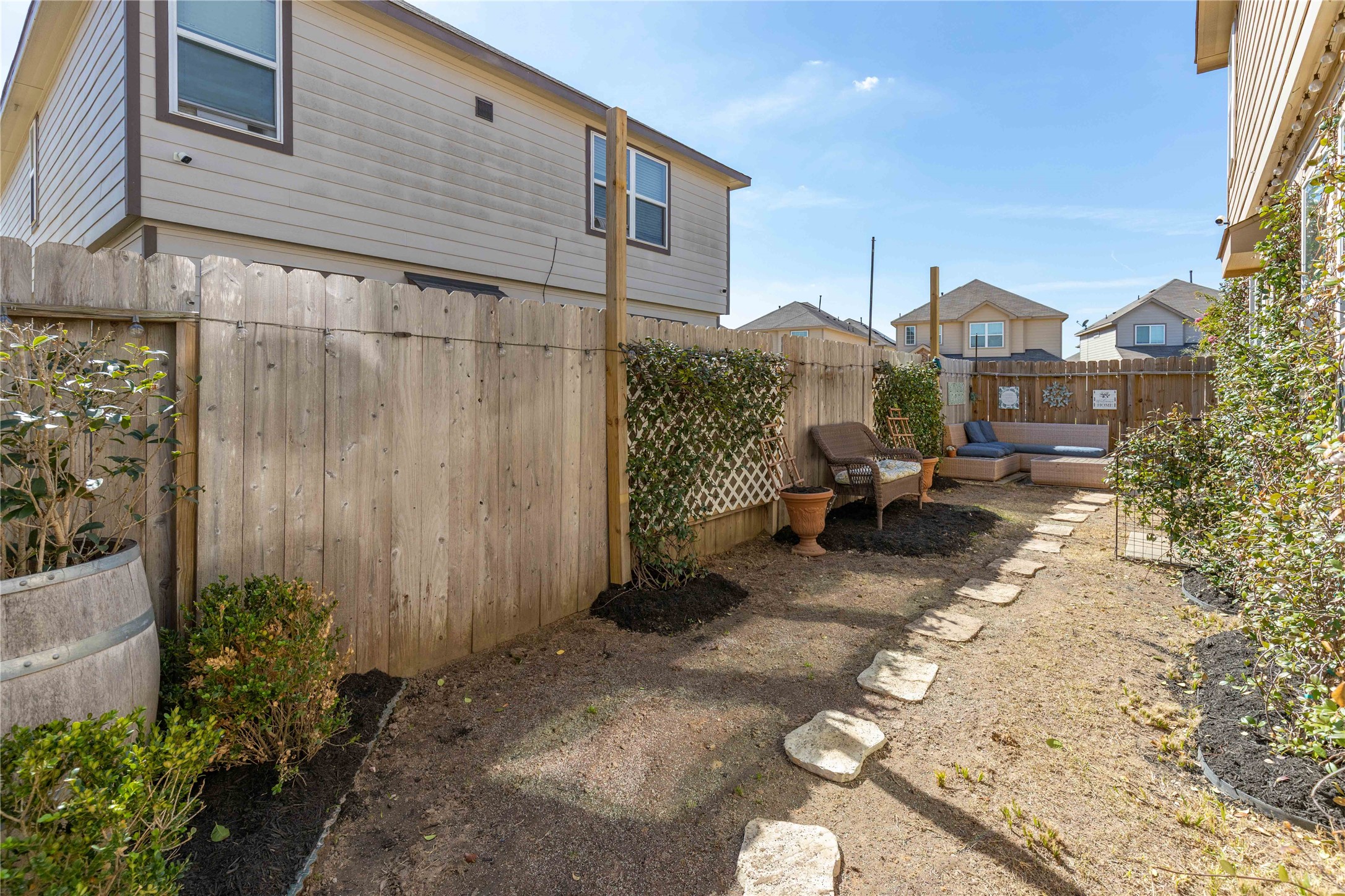 18623 Jerrara Stream Lane Katy, TX 77449 - Photo 34 of 46