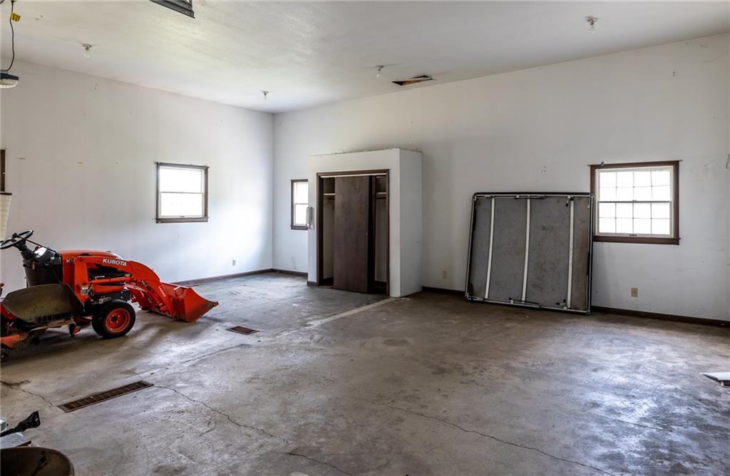 26 Meyers Road Washington, PA 15301 - Photo 22 of 25 Gallery Image 22