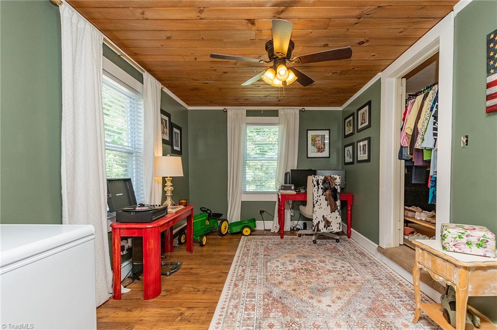 332 Dibrell Road Ruffin, NC 27326 - Photo 23 of 32 Office/Study