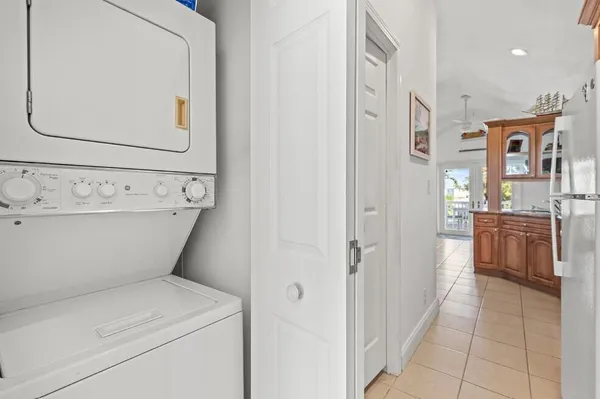 a bathroom with 2 sink and a mirror