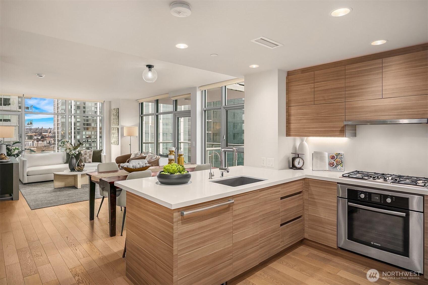 588 Bell Street, Unit 2502S Seattle, WA 98121 - Photo 11 of 37