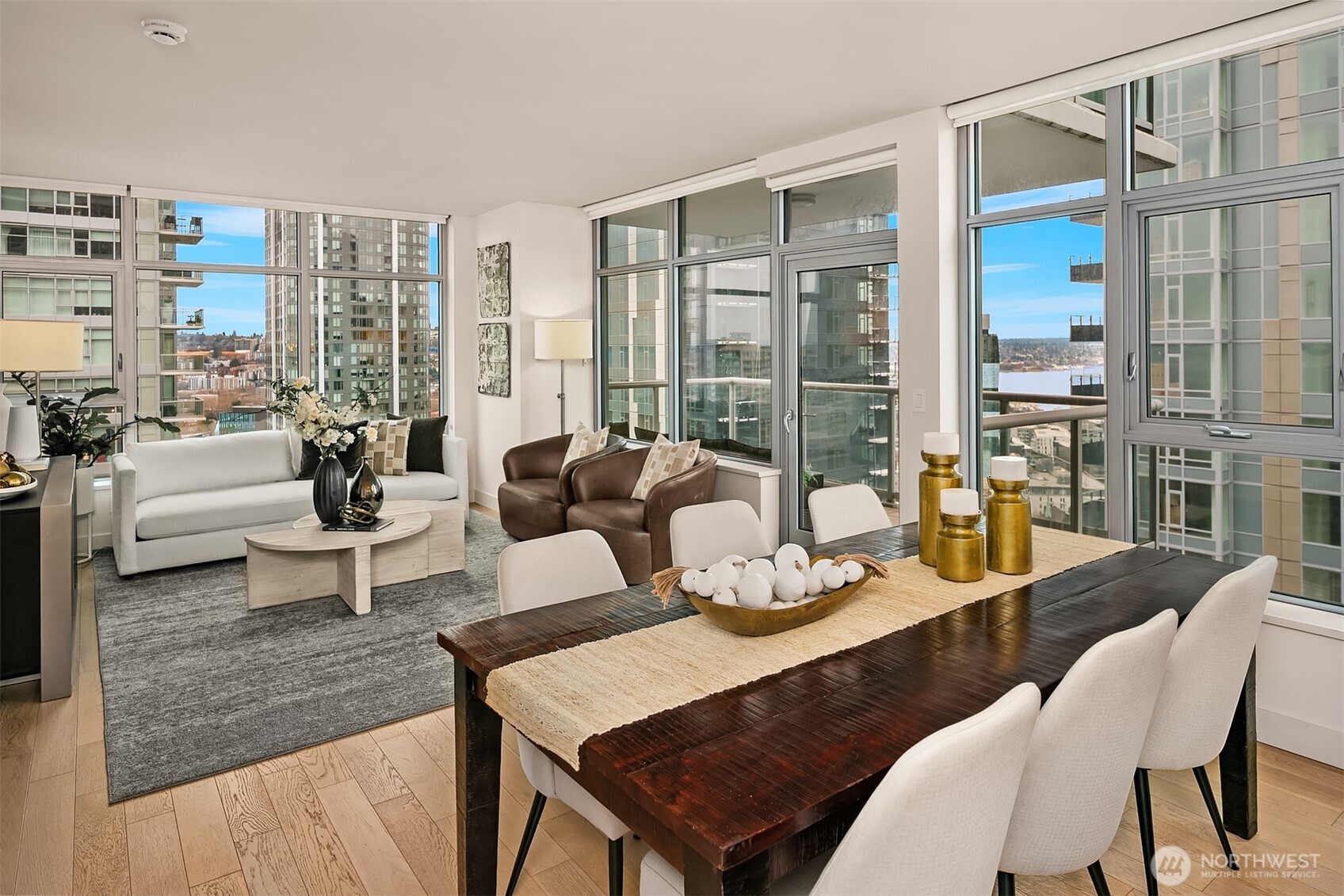 588 Bell Street, Unit 2502S Seattle, WA 98121 - Photo 6 of 37