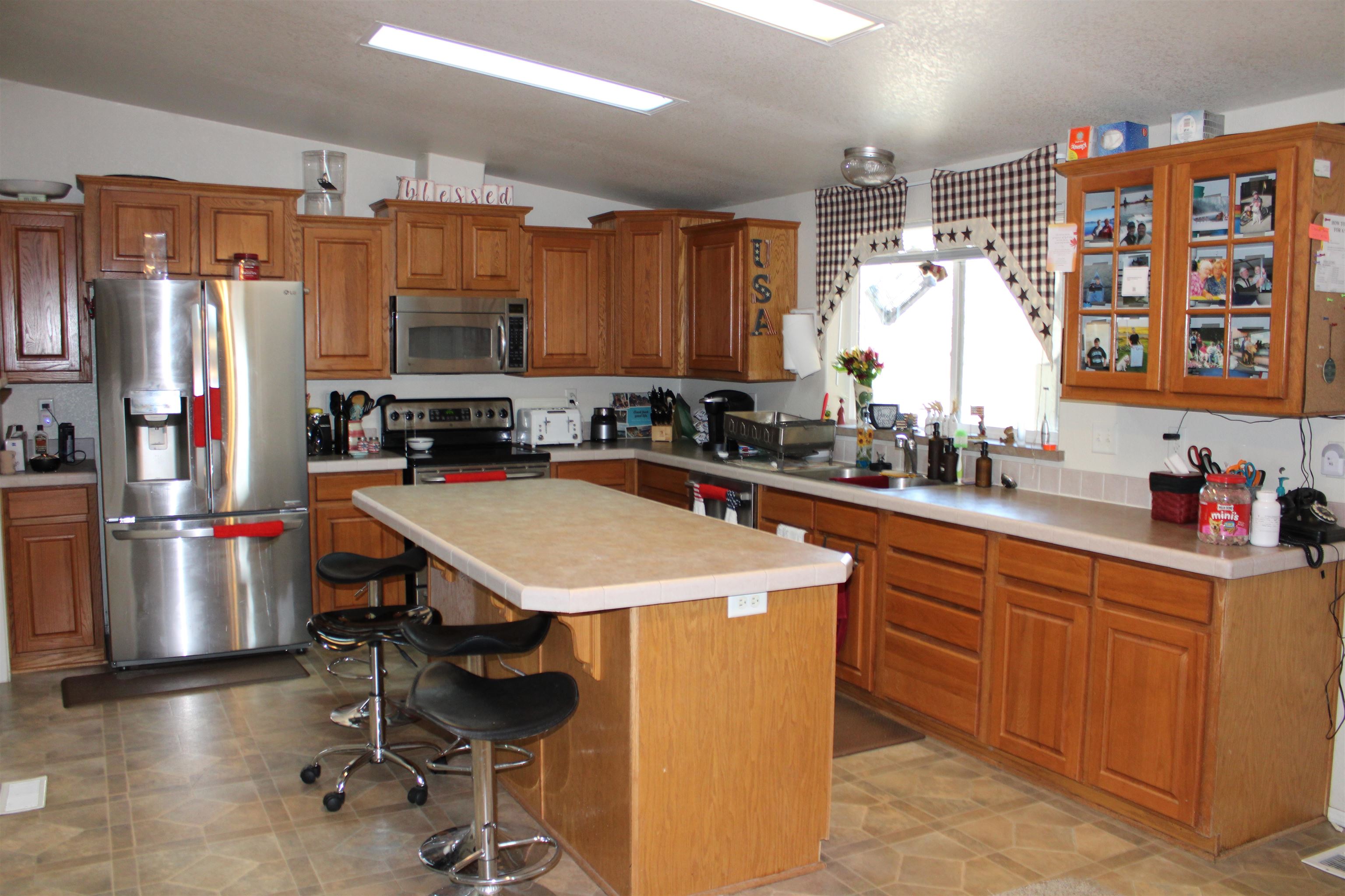 37730 Doerschlag Road East Sprague, WA 99032 - Photo 3 of 32