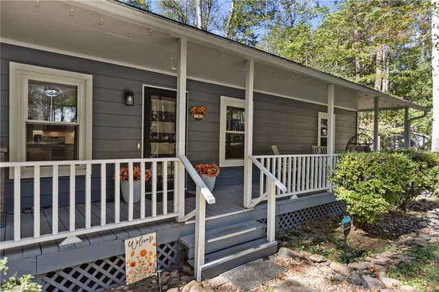 $387,500 | 8313 Polaris Drive, Bahama, NC 27503