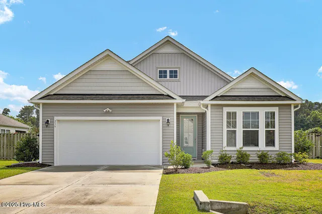 $486,000 | 239 Seneca Reef Drive, Hampstead, NC 28443