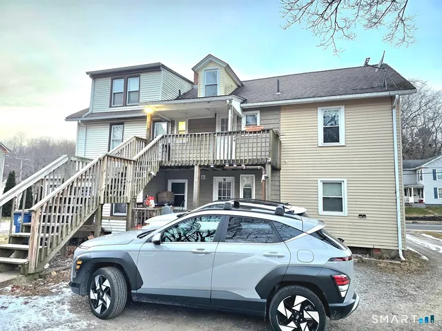 $1,700 | 46 Mountain Street, Unit 2, Vernon, CT 06066