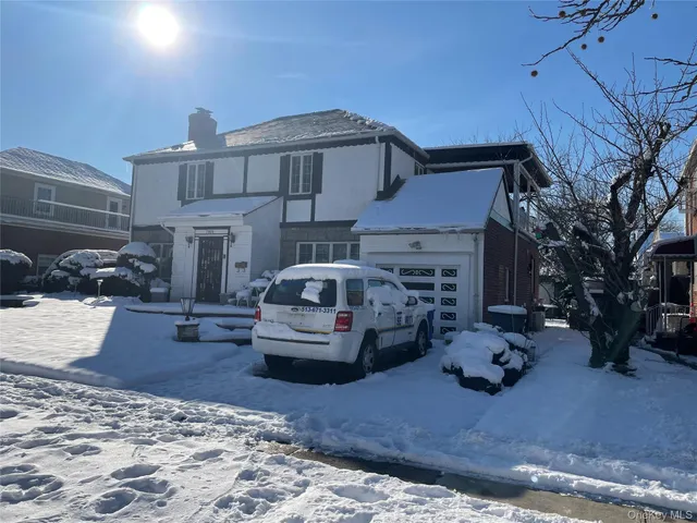 $1,400,000 | 78-08 221st Street | Oakland Gardens