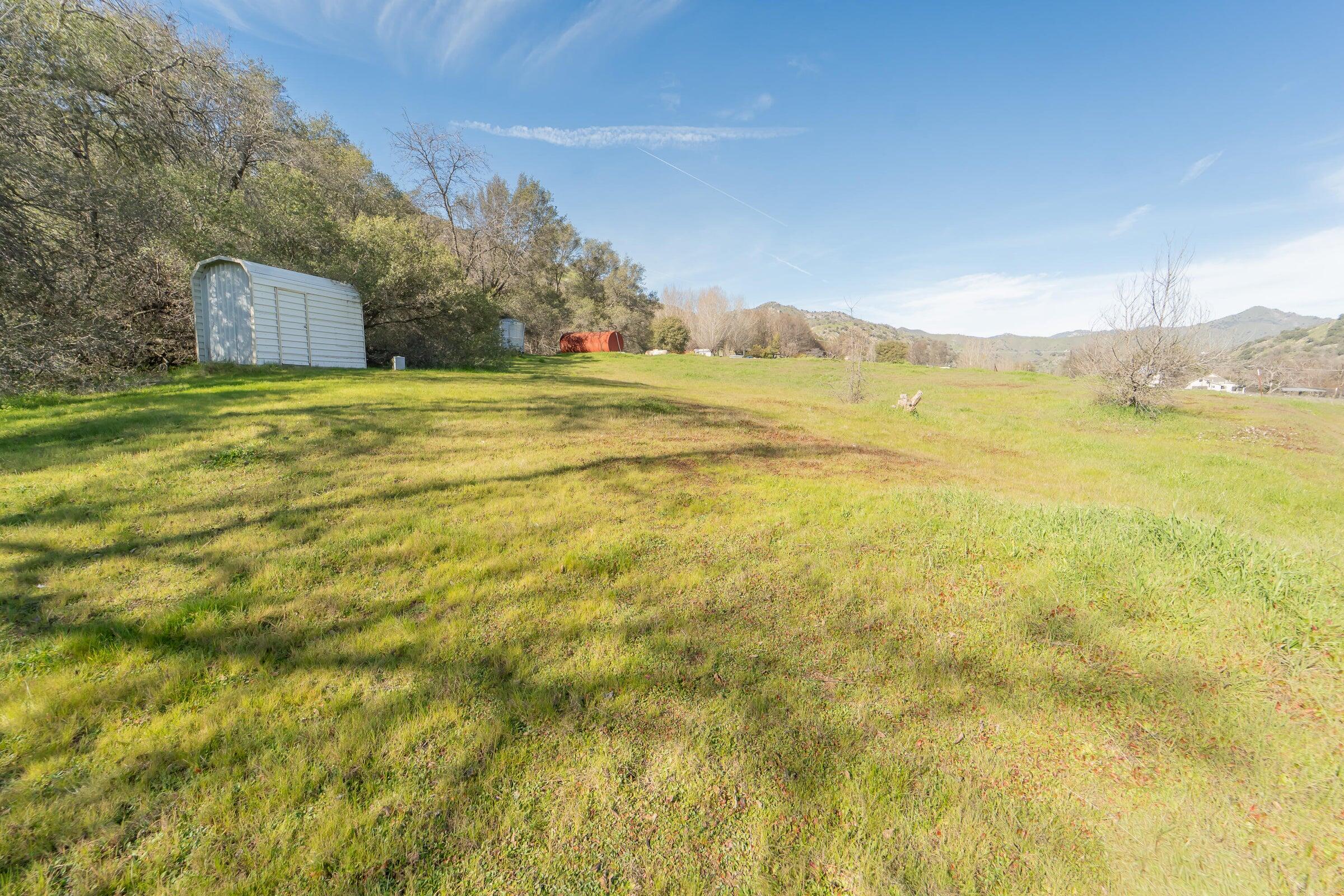 43329 North Fork Drive, Unit A Three Rivers, CA 93271 - Photo 3 of 7