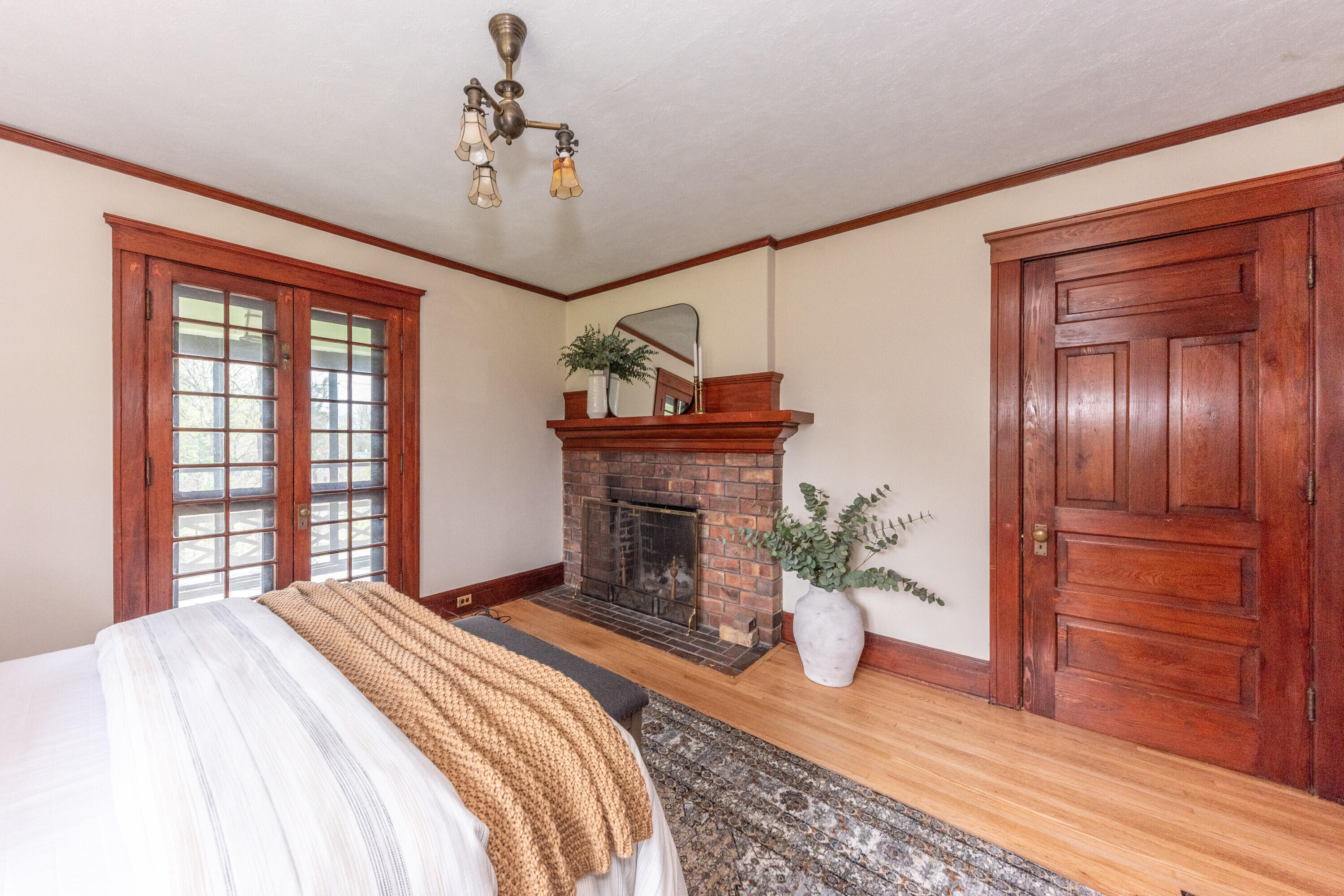 1930 Cambridge Road Ann Arbor, MI 48104 - Photo 22 of 59 Bedroom 1