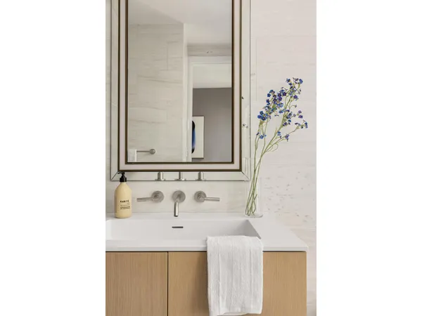 $4,650,000 | 215 West 28th Street, Unit 15A | Chelsea