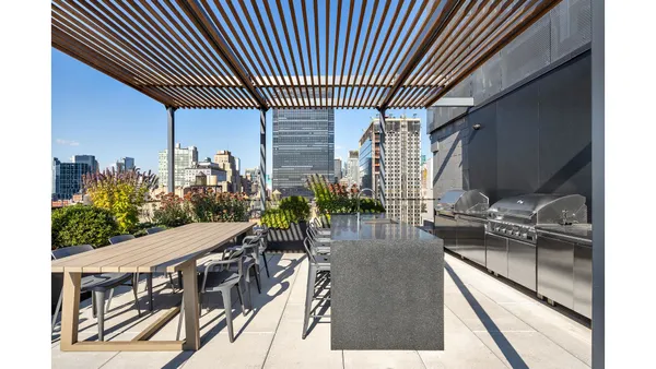 $4,650,000 | 215 West 28th Street, Unit 15A | Chelsea