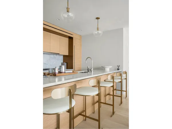 $4,650,000 | 215 West 28th Street, Unit 15A | Chelsea
