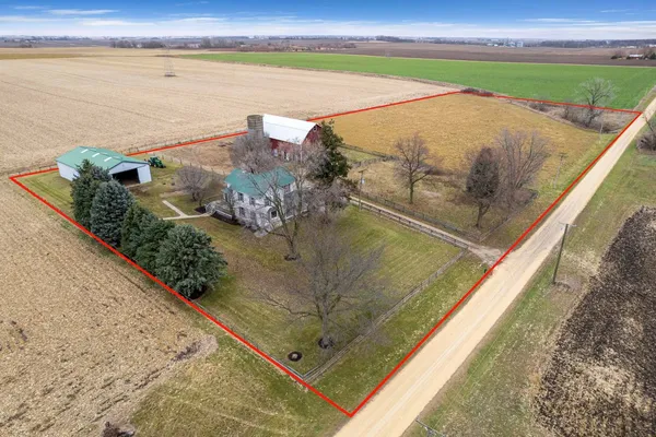 $687,500 | 16645 Lasher Road, Hinckley, IL 60520