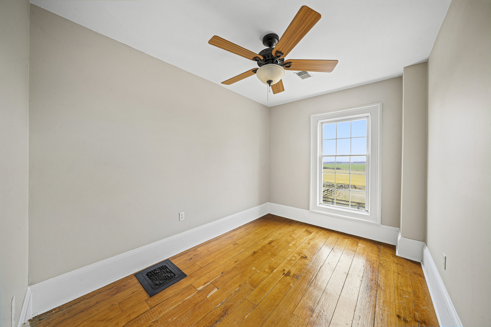 16645 Lasher Road Hinckley, IL 60520 - Photo 30 of 80