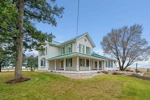 $687,500 | 16645 Lasher Road, Hinckley, IL 60520