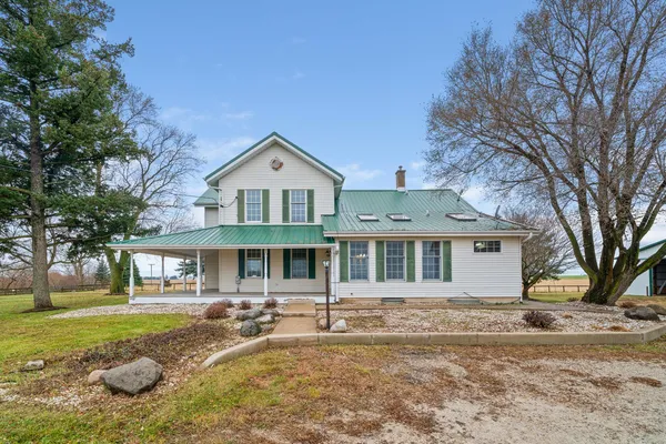 $687,500 | 16645 Lasher Road, Hinckley, IL 60520