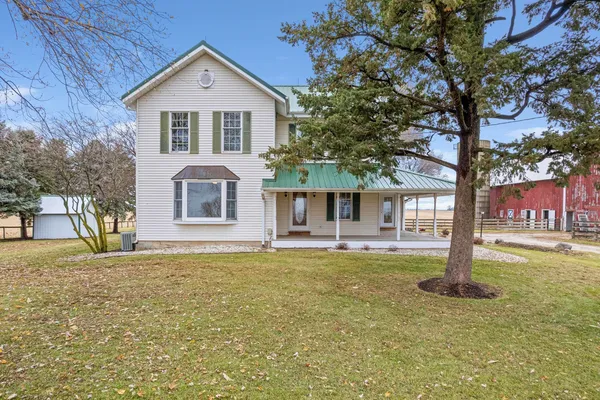 $687,500 | 16645 Lasher Road, Hinckley, IL 60520