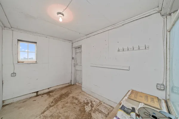 $687,500 | 16645 Lasher Road, Hinckley, IL 60520