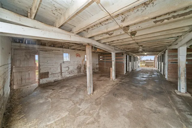 $700,000 | 16645 Lasher Road, Hinckley, IL 60520