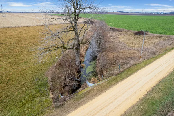 $687,500 | 16645 Lasher Road, Hinckley, IL 60520