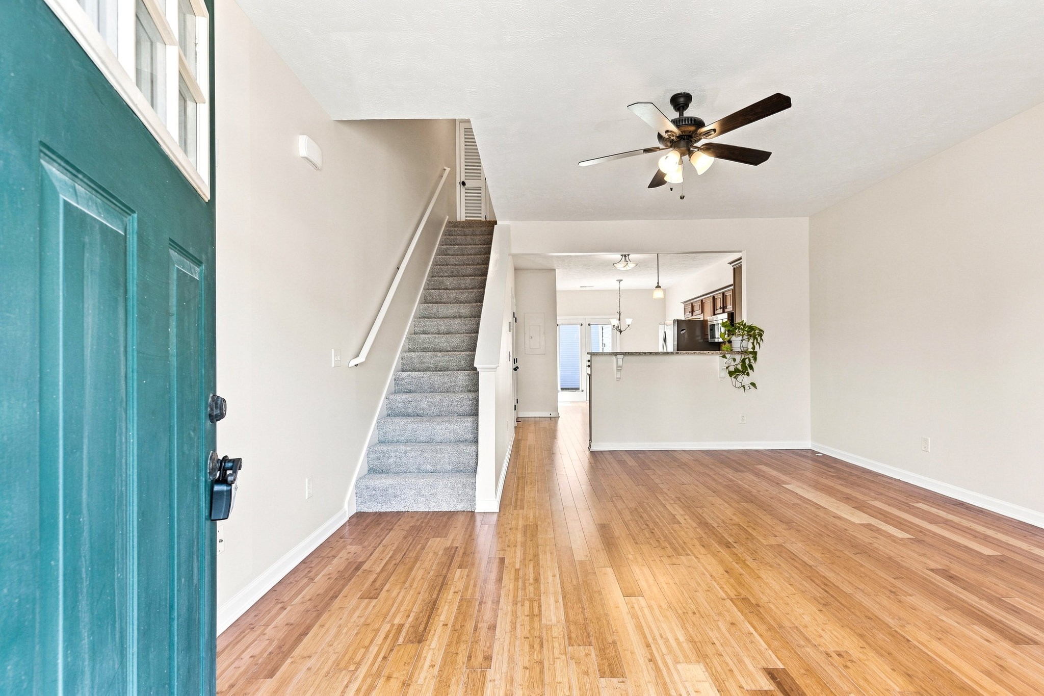 1112 Ransom Way Nashville, TN 37217 - Photo 2 of 26 Gallery Image 2