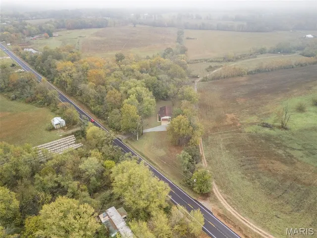 $224,400 | 2920 Highway 221, Doe Run, MO 63637