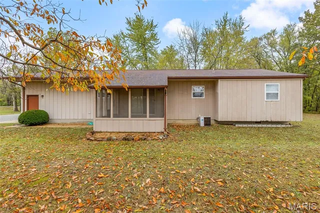 $224,400 | 2920 Highway 221, Doe Run, MO 63637