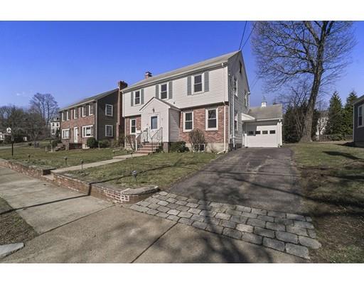 35 Lodge Road Newton, MA 02465 - Photo 2 of 12